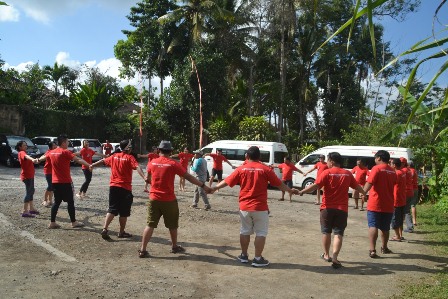 teambuilding+rafting@outingdibali.com